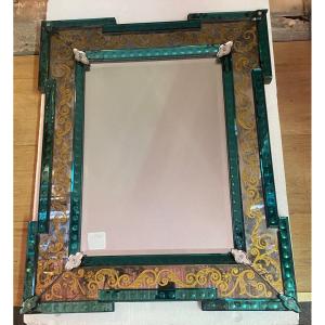 1970′ Miroir Venise Oxydé Vieilli A Décors Eglomisés Cadre  Miroir  Couleur Verte 75 X 60 Cm