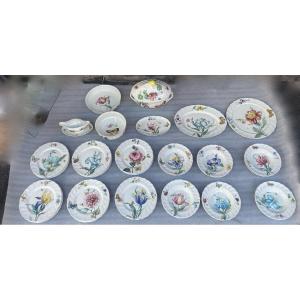 1970/80′ Villeroy & Boch “bouquet” Service 44 Pieces