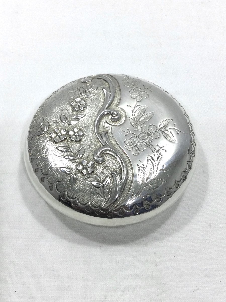 Candy Box In Silver Metal-photo-7