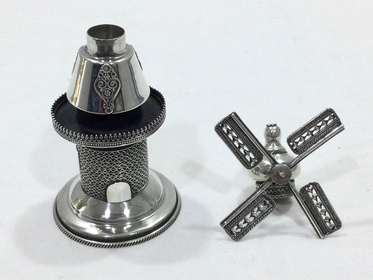 Judaica - Windmill Shaped Pill Box-photo-4