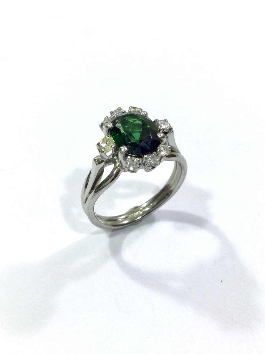 Gold Ring, Diamonds And Synthetic Green Stone-photo-3