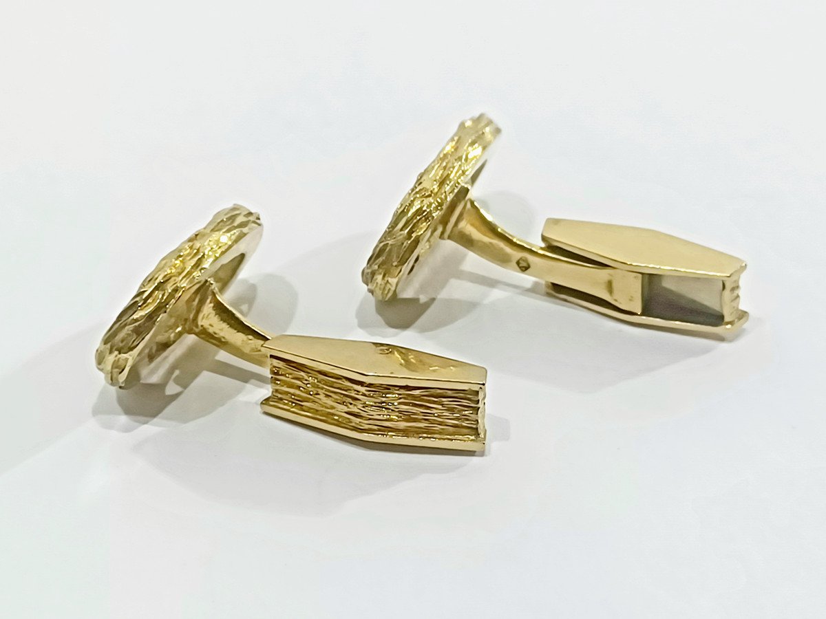 Pair Of Gold Cufflinks-photo-5