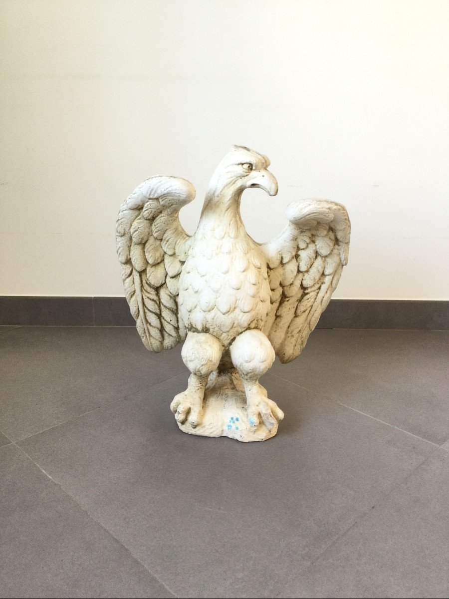 Eagle In Reconstituted Stone-photo-1