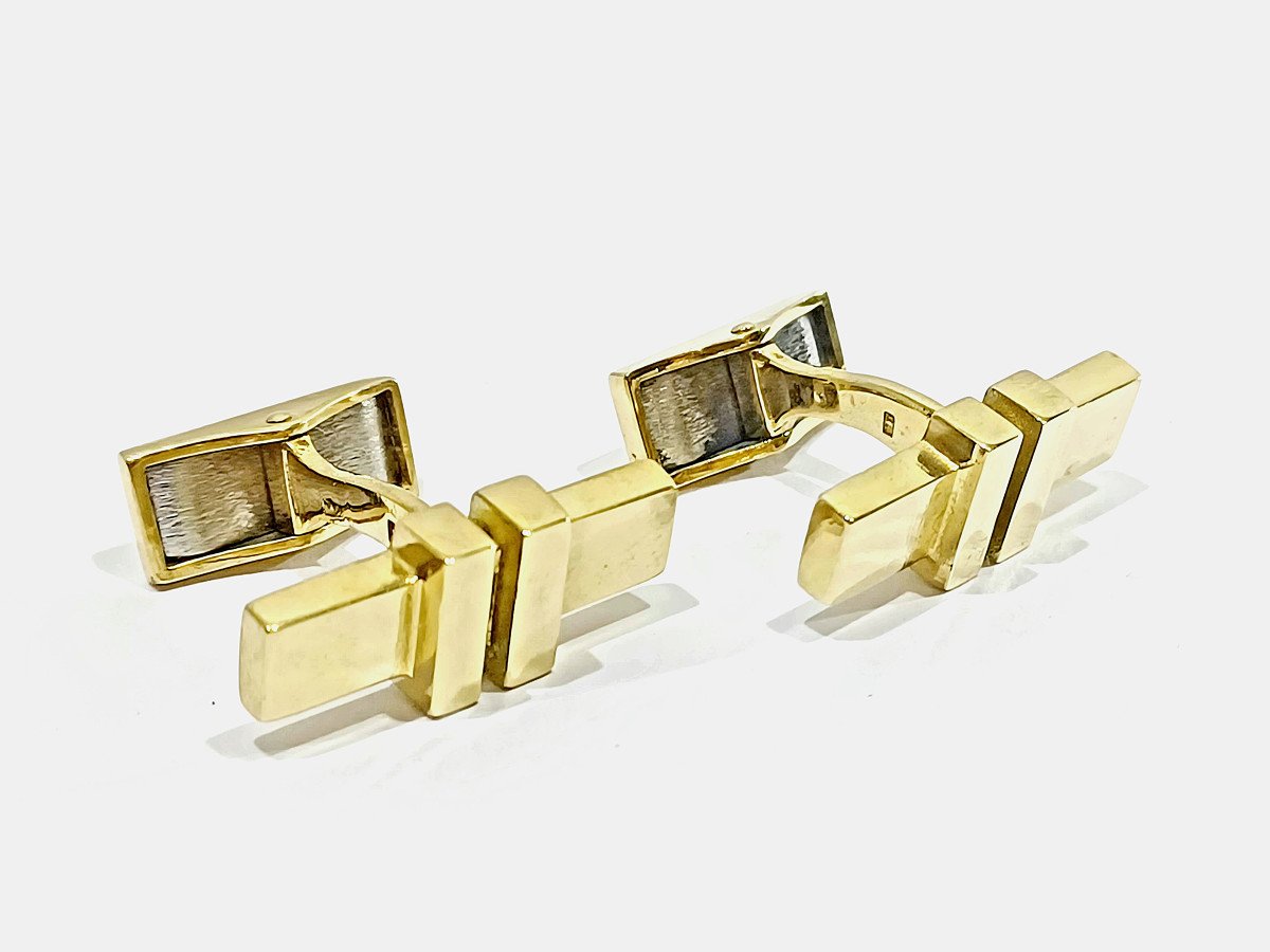 Pair Of Gold Cufflinks-photo-3