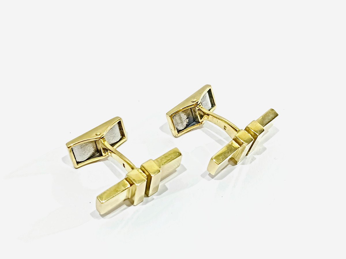 Pair Of Gold Cufflinks-photo-4