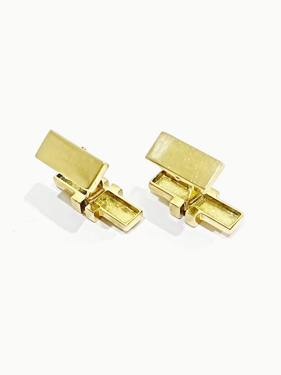 Pair Of Gold Cufflinks-photo-5