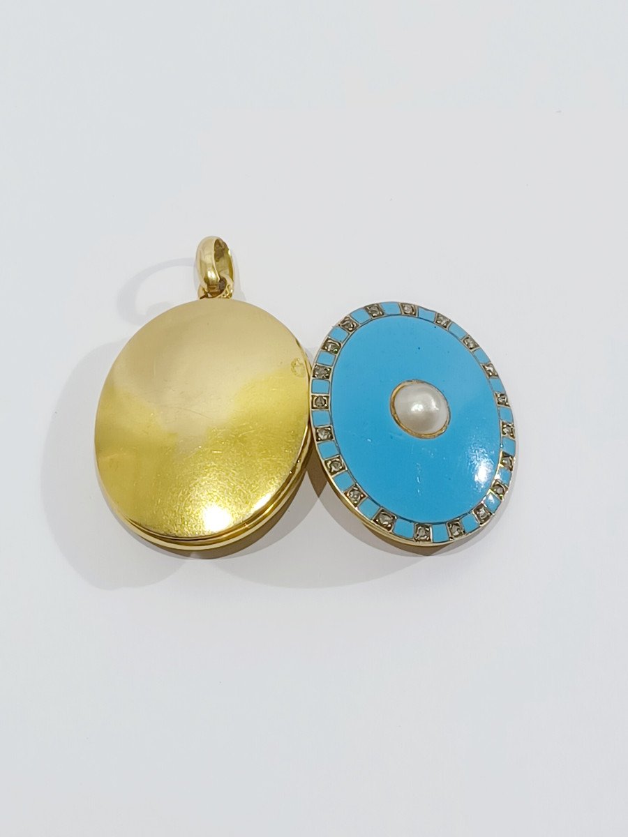 Photo Pendant In Gold And Enamel-photo-5