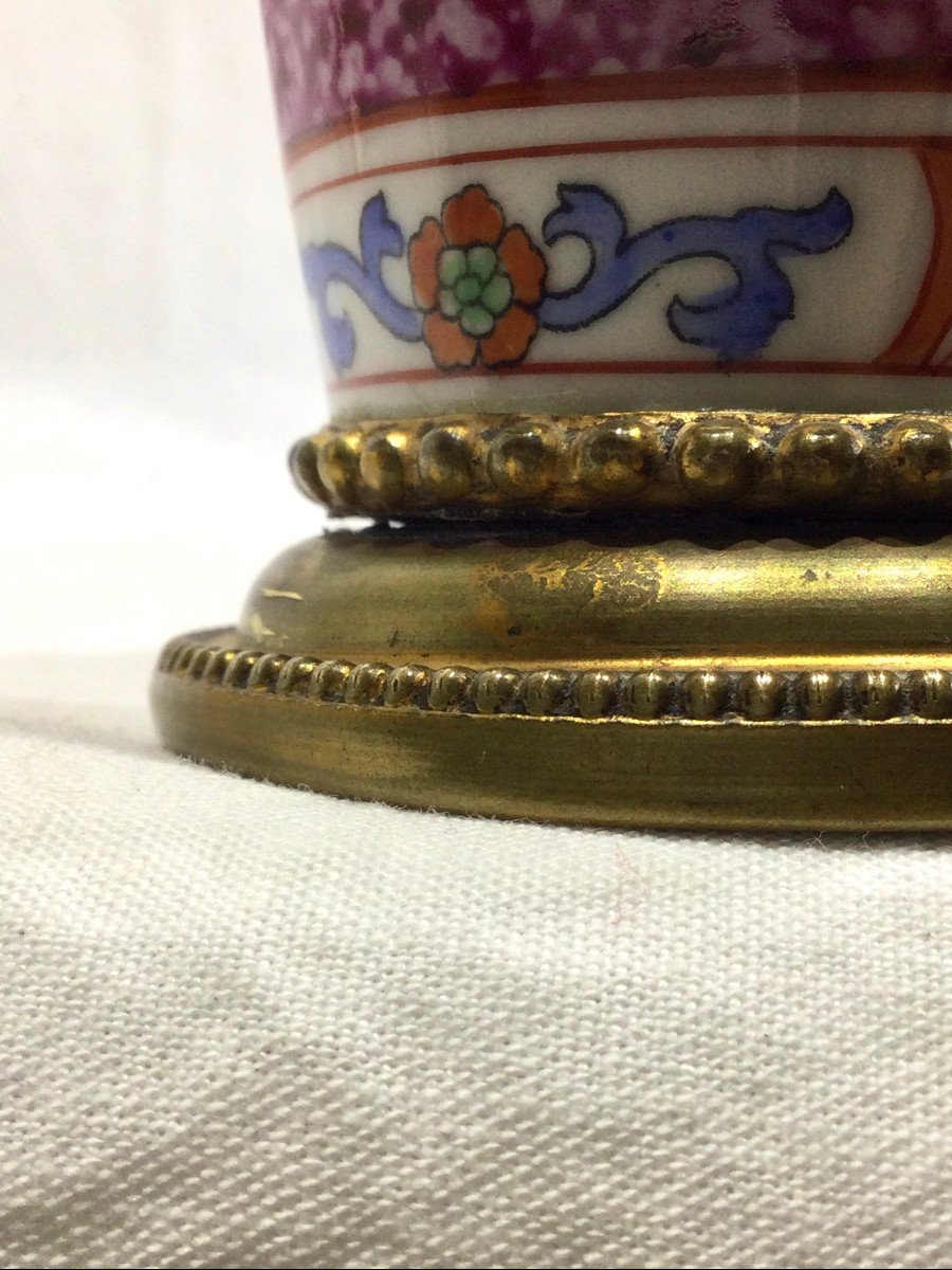 Small Porcelain And Bronze Vase-photo-8