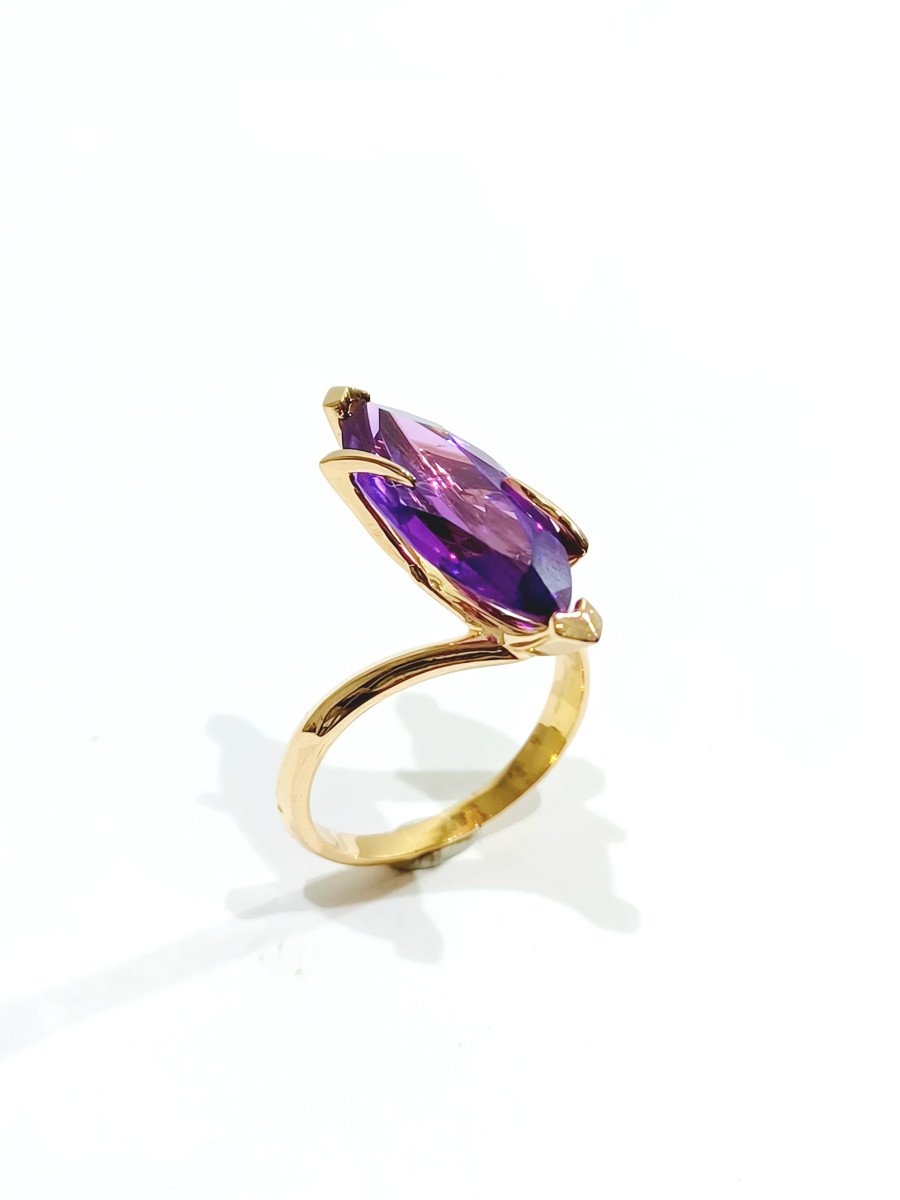 Amethyst And Gold Ring 