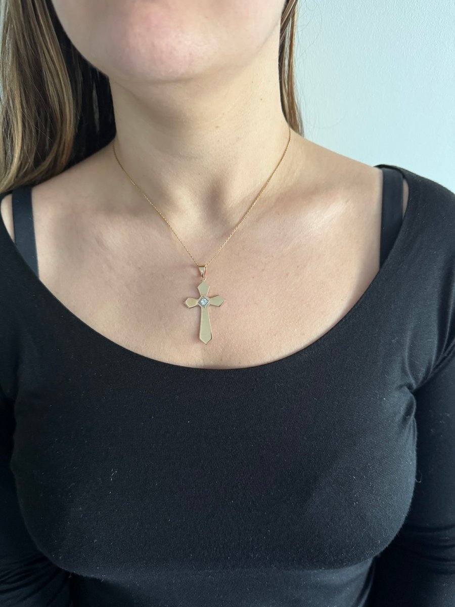 Rose Gold And Diamond Cross -photo-7