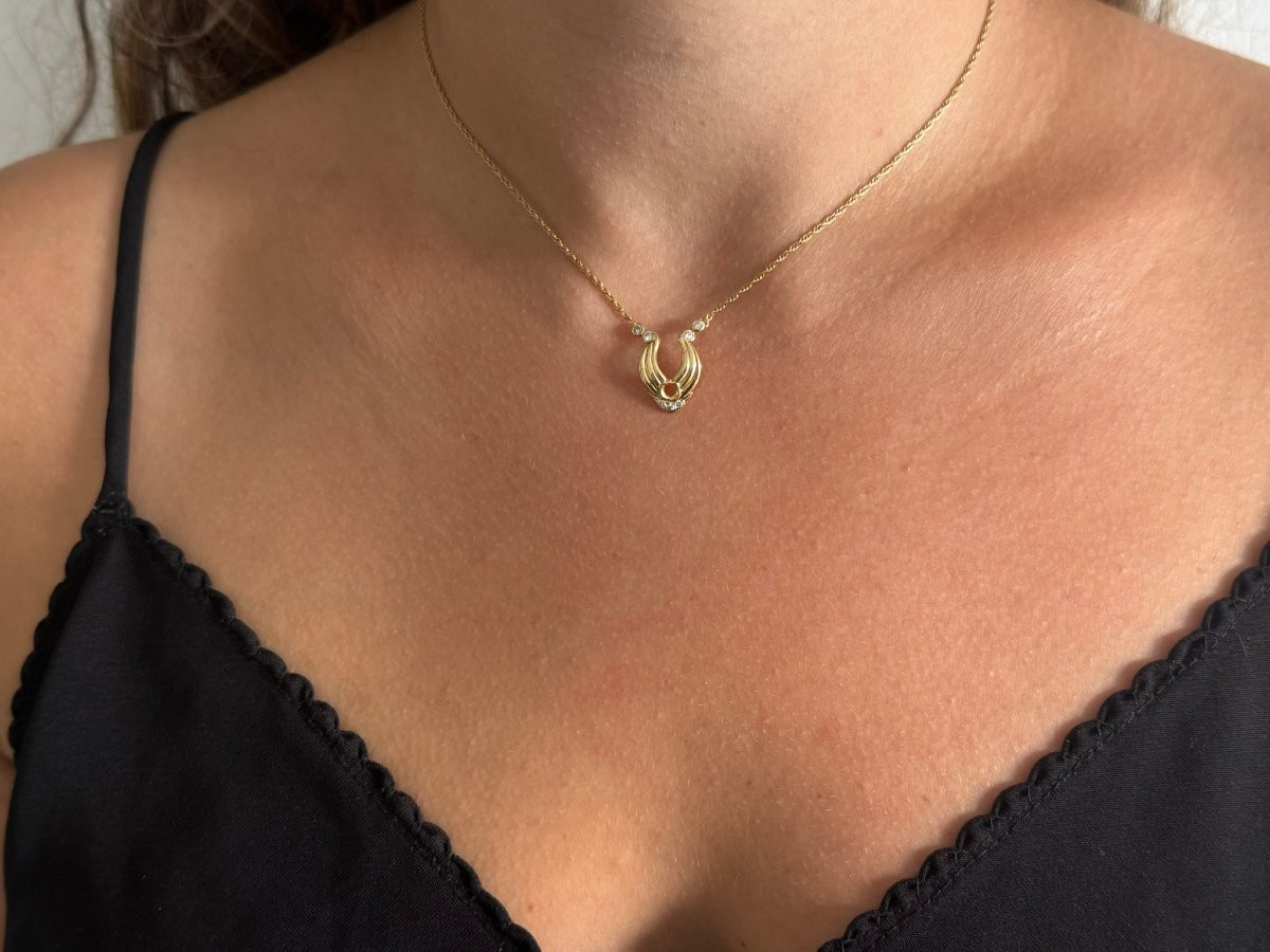 Gold And Diamond Necklace-photo-4