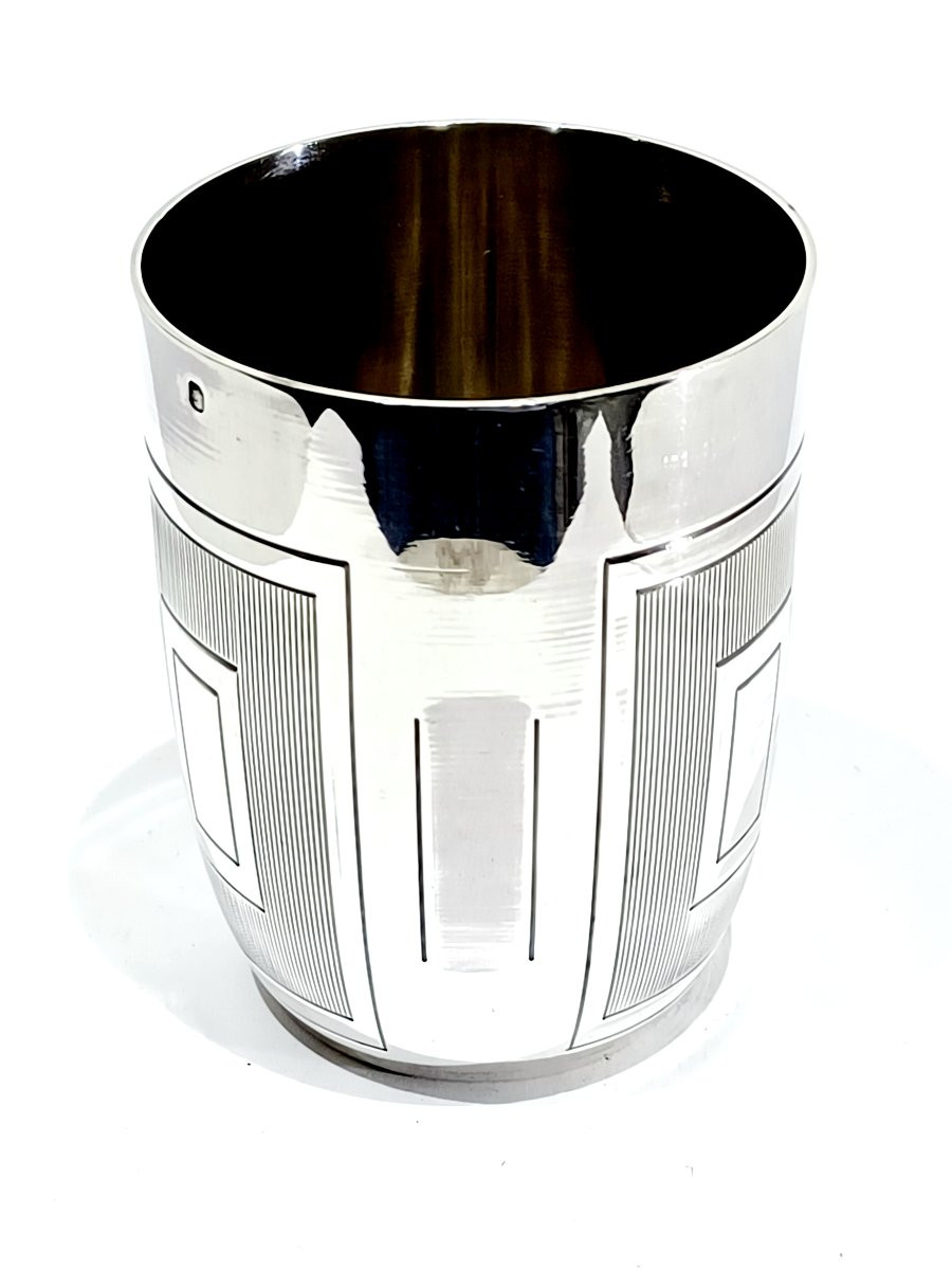 Art Deco Silver Cup With Geometric Shapes-photo-1