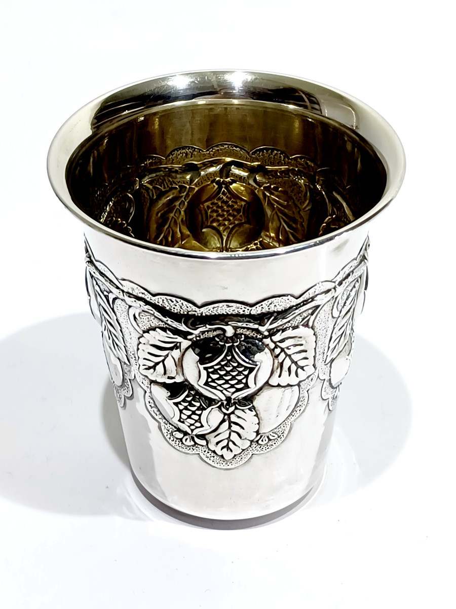 Timbale en argent massif grappes de raisin
