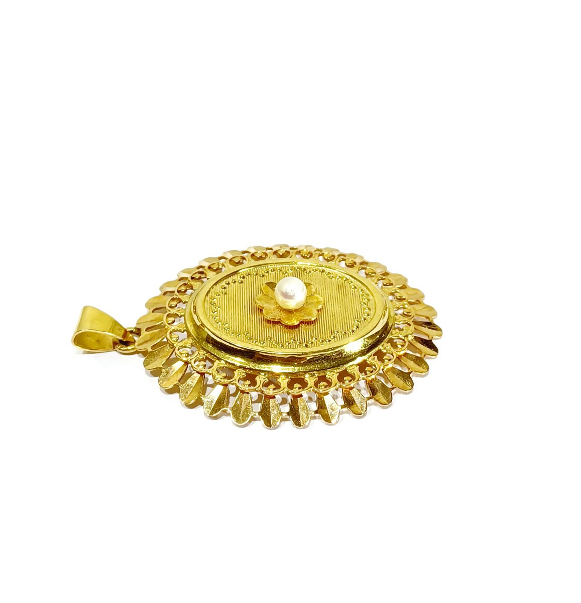 Gold And Pearl Pendant-photo-4