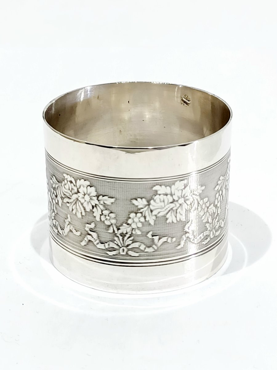 Rond serviette en argent massif cartouche vierge et fleurs-photo-2