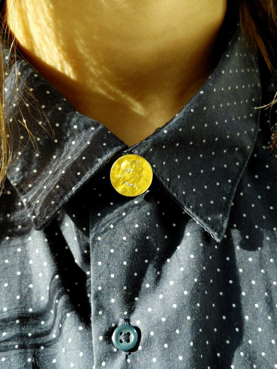 Emile Vernier - Art Nouveau Breastplate Button-photo-6