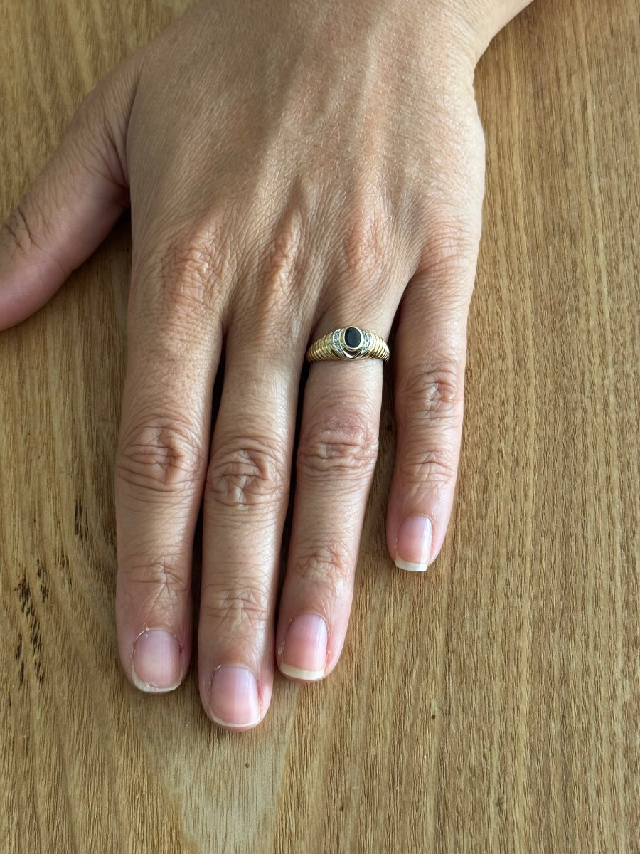 Yellow Gold Ring With Sapphire Diamonds-photo-4
