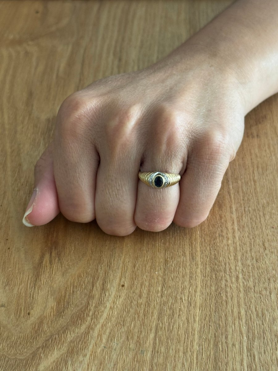 Yellow Gold Ring With Sapphire Diamonds-photo-8