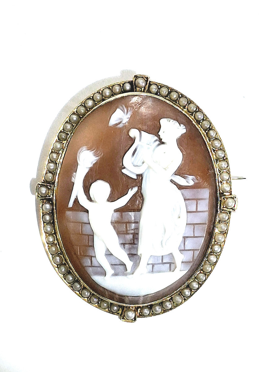 Broche Camée Coquillage Et Perles