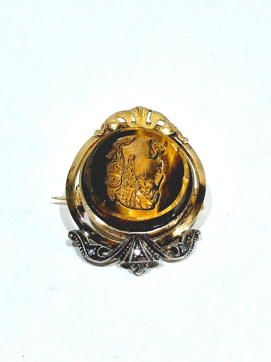 Gold And Tiger's Eye Brooch-photo-2