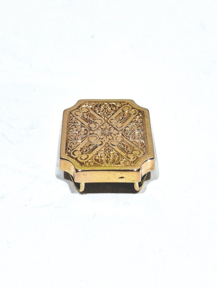 Engraved Rose Gold Pendant-photo-2