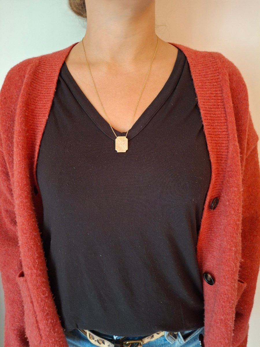 Engraved Rose Gold Pendant-photo-7