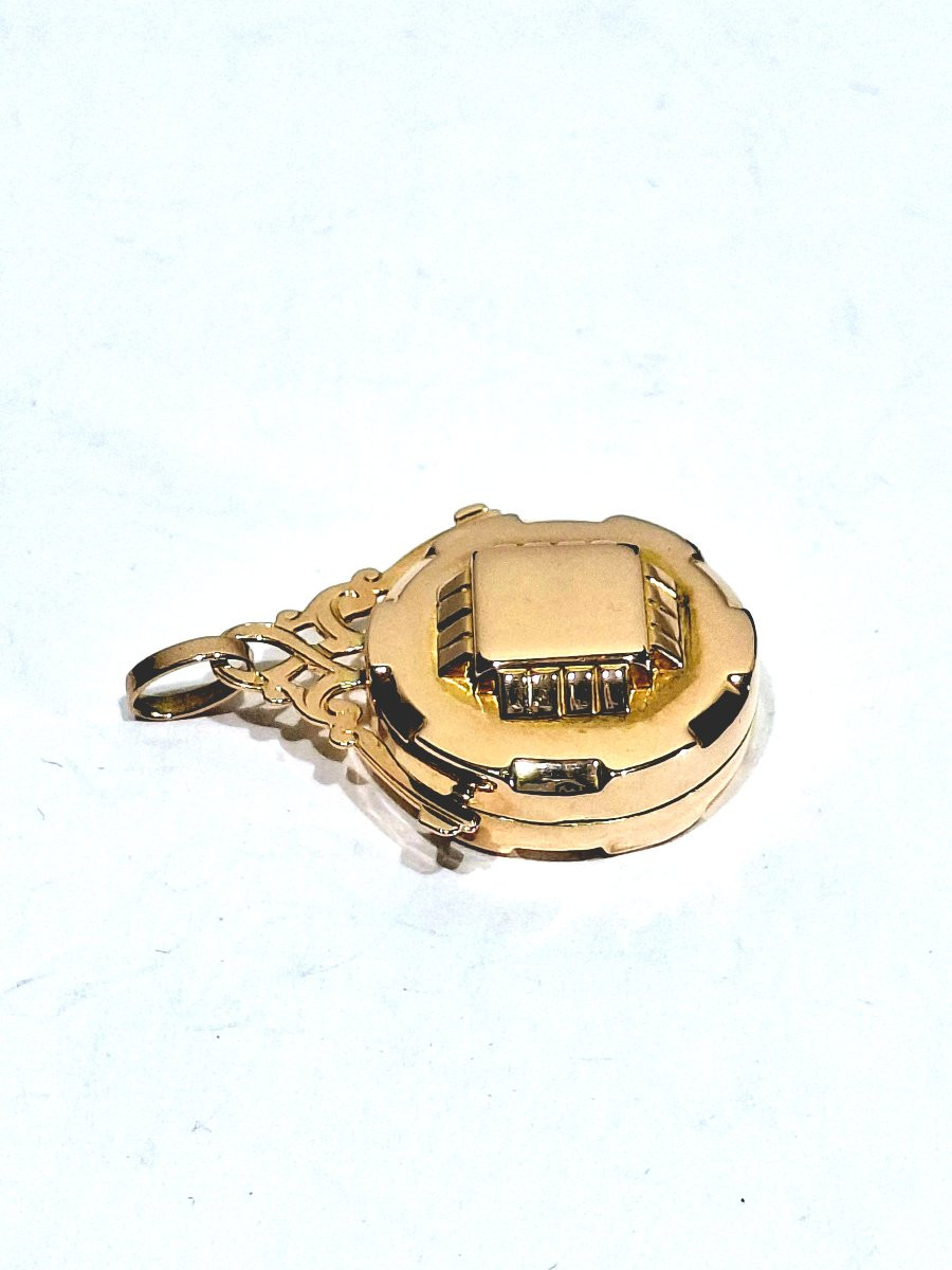 Art Deco Photo Medallion-photo-4