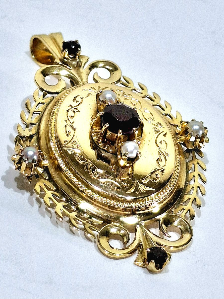 Napoleon III Gold Pendant-photo-2