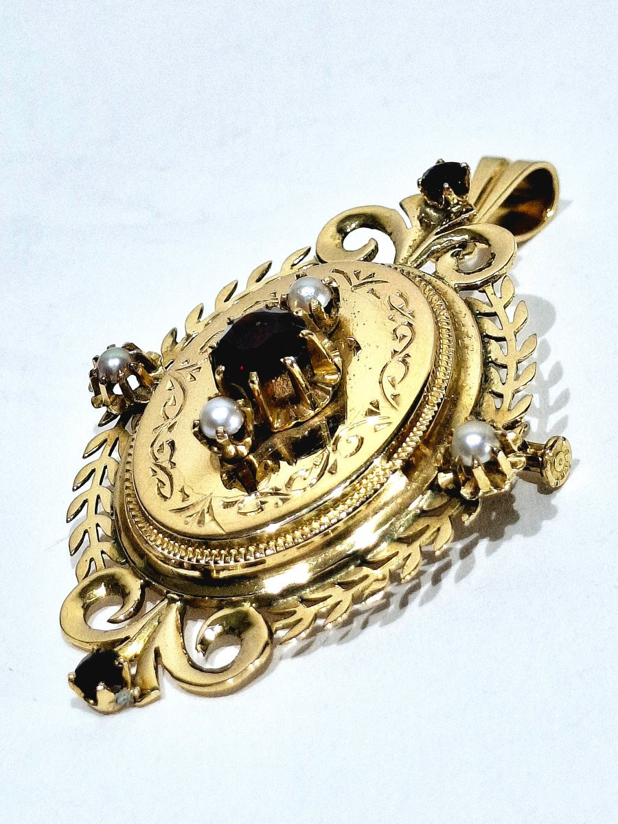 Napoleon III Gold Pendant-photo-3