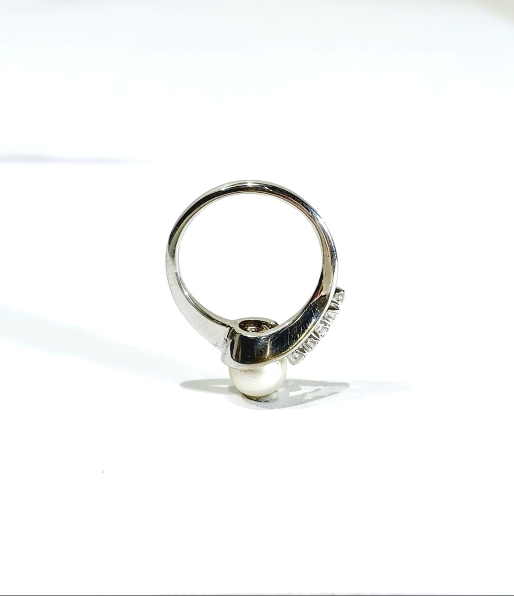 White Gold Ring With Pearl And Diamonds-photo-5