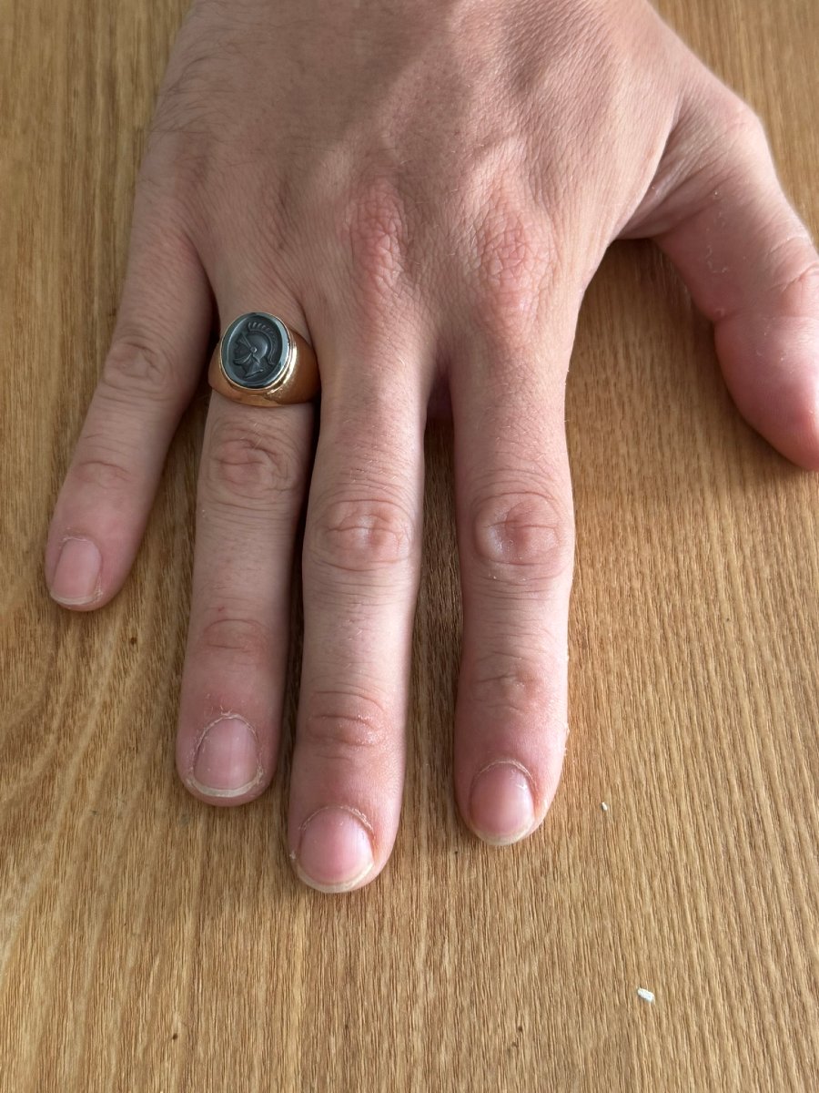 Gold And Hematite Intaglio Ring-photo-4