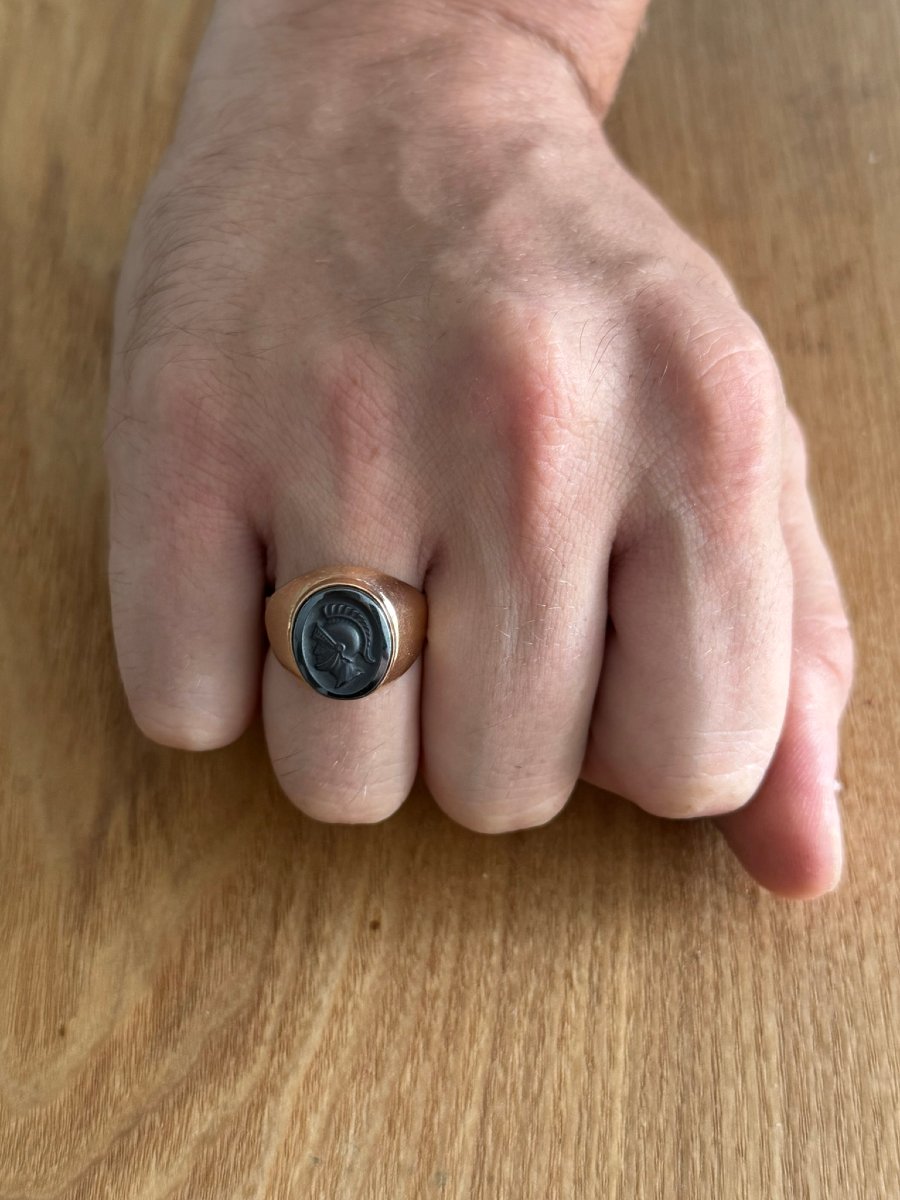 Gold And Hematite Intaglio Ring-photo-8