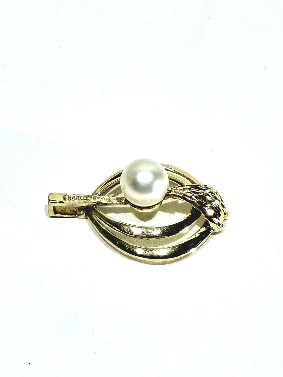 Gold And Pearl Pendant-photo-2