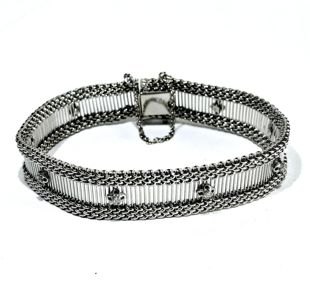  Bracelet en or blanc et diamants