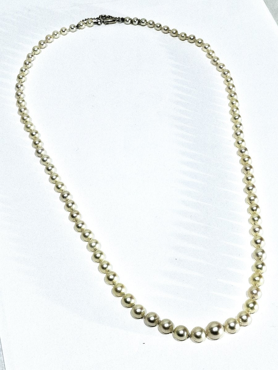 White Gold Pearl Clasp Necklace-photo-3