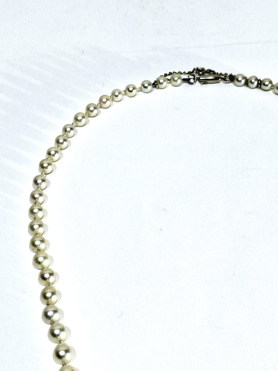 White Gold Pearl Clasp Necklace-photo-1