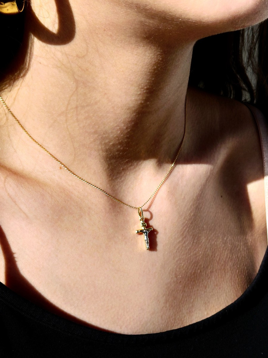 Yellow And White Gold Crucifix Pendant-photo-2