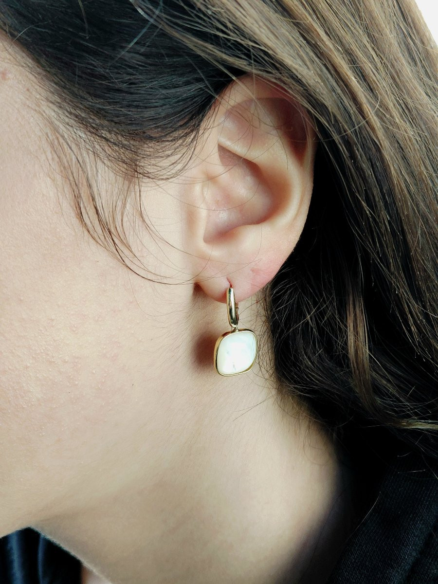 Paire de boucle d’oreilles en or et nacre-photo-6