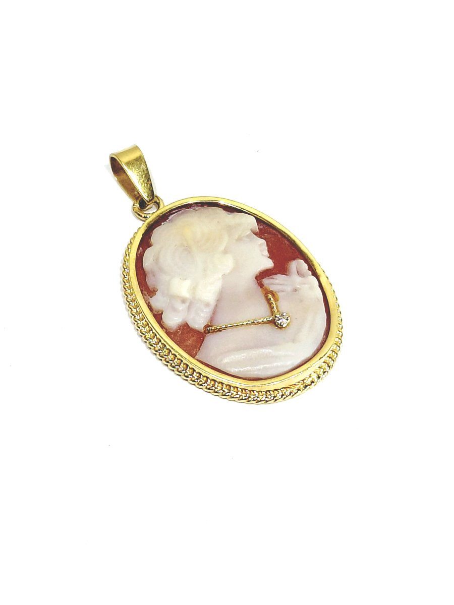 Gold Shell Cameo Pendant-photo-2