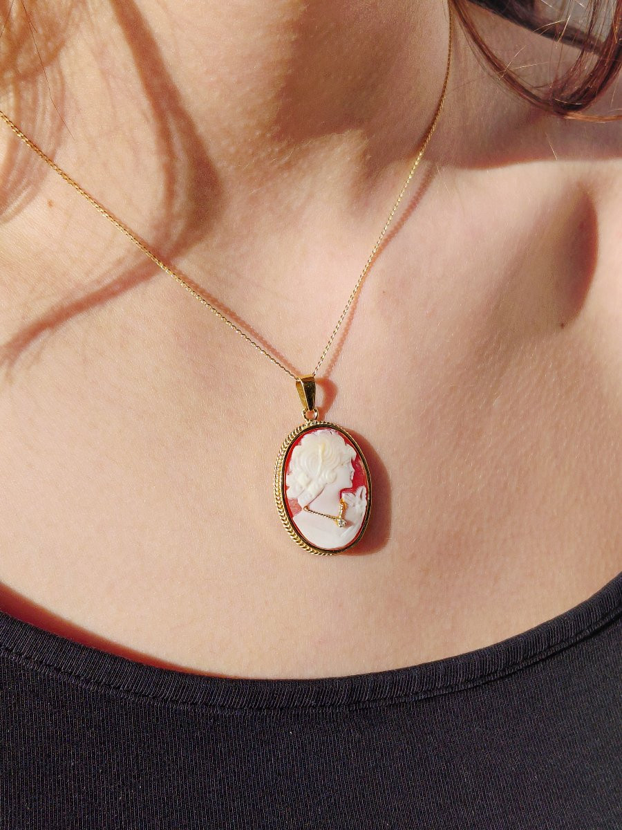 Gold Shell Cameo Pendant-photo-4