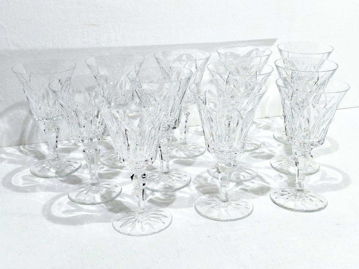 12 St Louis White Wine Glasses Camargue Model-photo-3