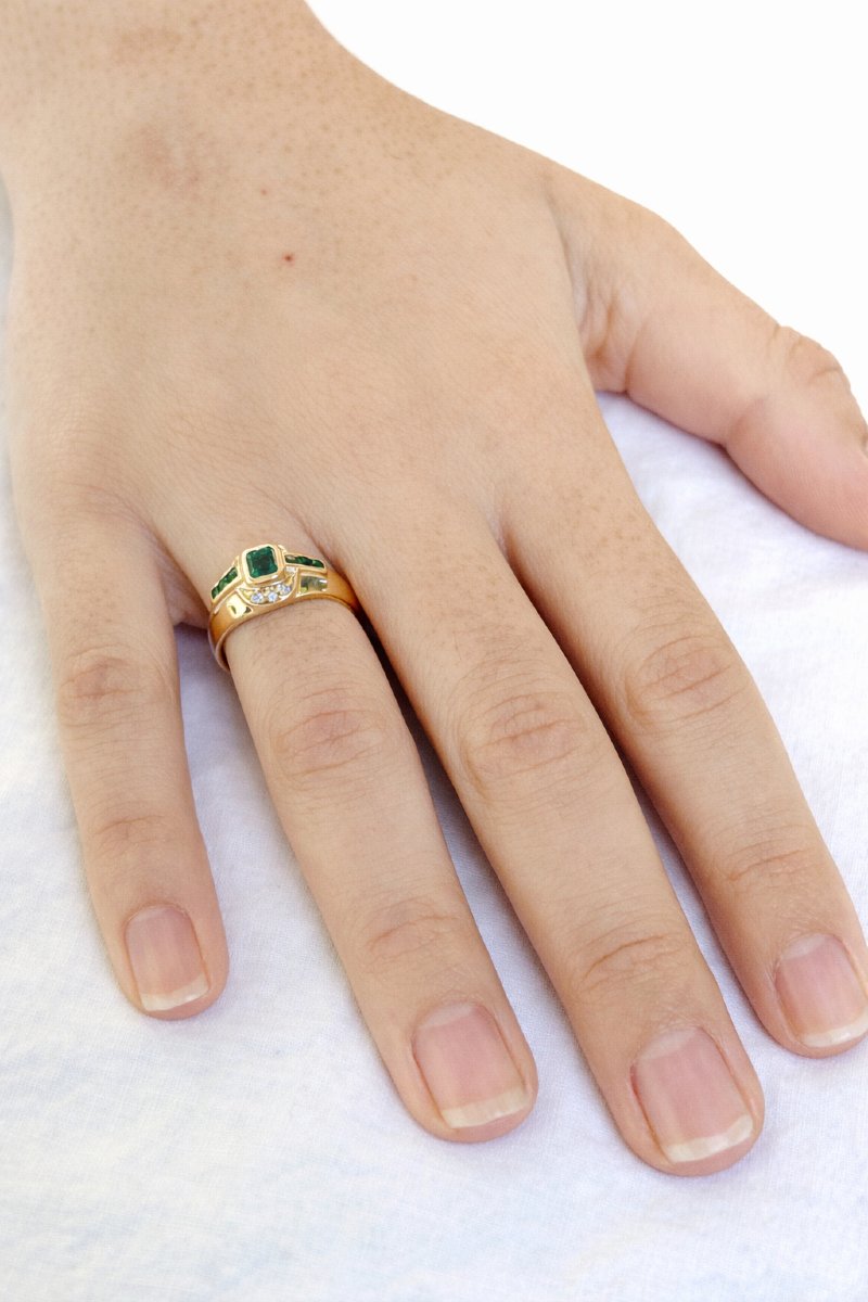 Emerald Diamond Gold Ring-photo-6
