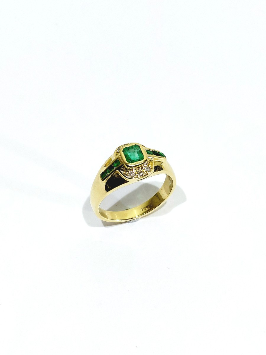 Emerald Diamond Gold Ring