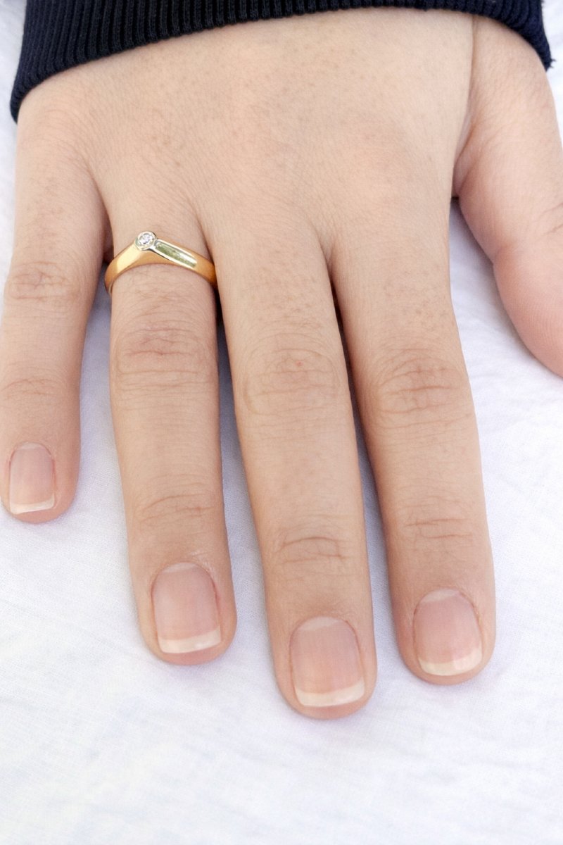 Bague dôme or jaune 18 carats et diamant-photo-6