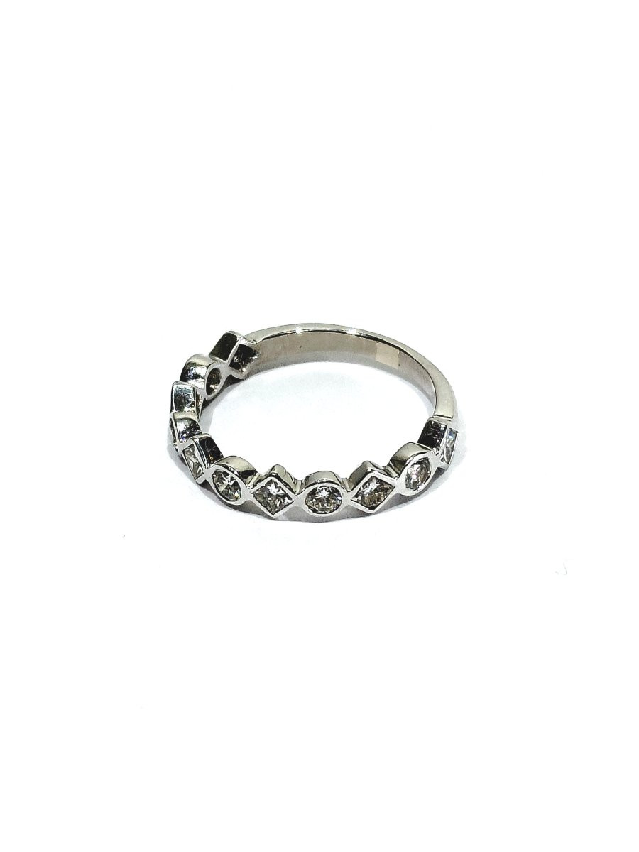 Half-round White Gold Diamond Wedding Ring-photo-4