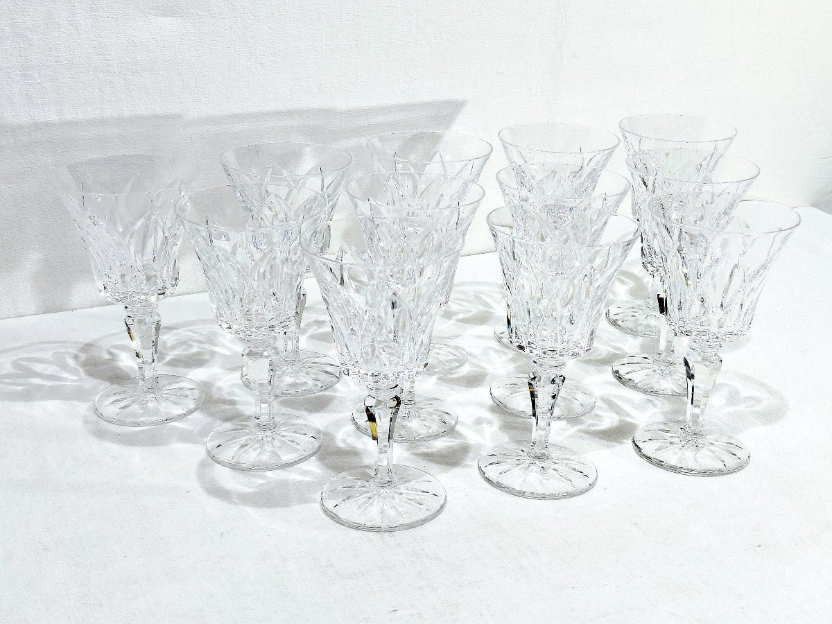 12 St Louis White Wine Glasses Camargue Model-photo-3