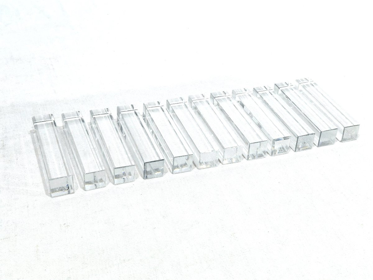 Baccarat - 12 Crystal Knife Holders-photo-3