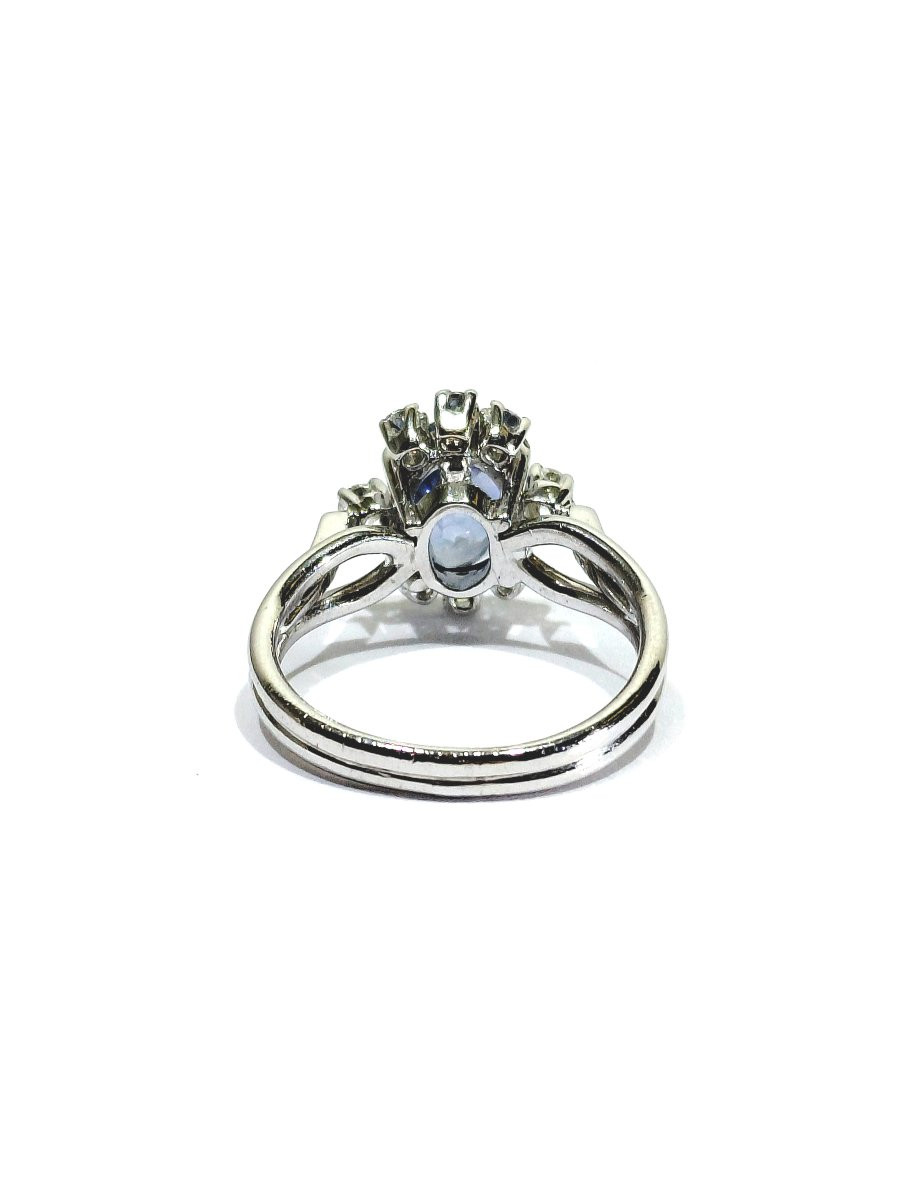 Ring In 18-carat White Gold, Sapphire And Diamonds-photo-1