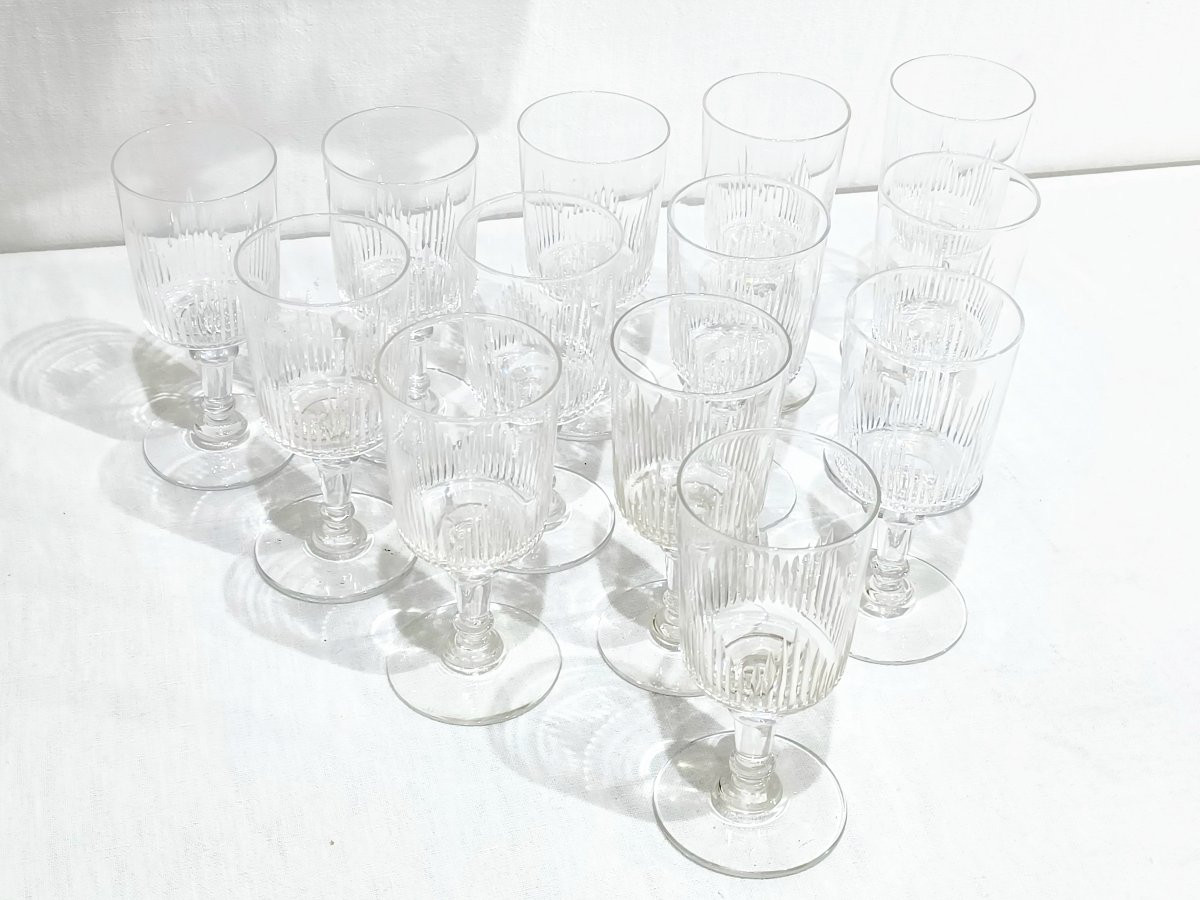 13 White Crystal Wine Glasses-photo-3