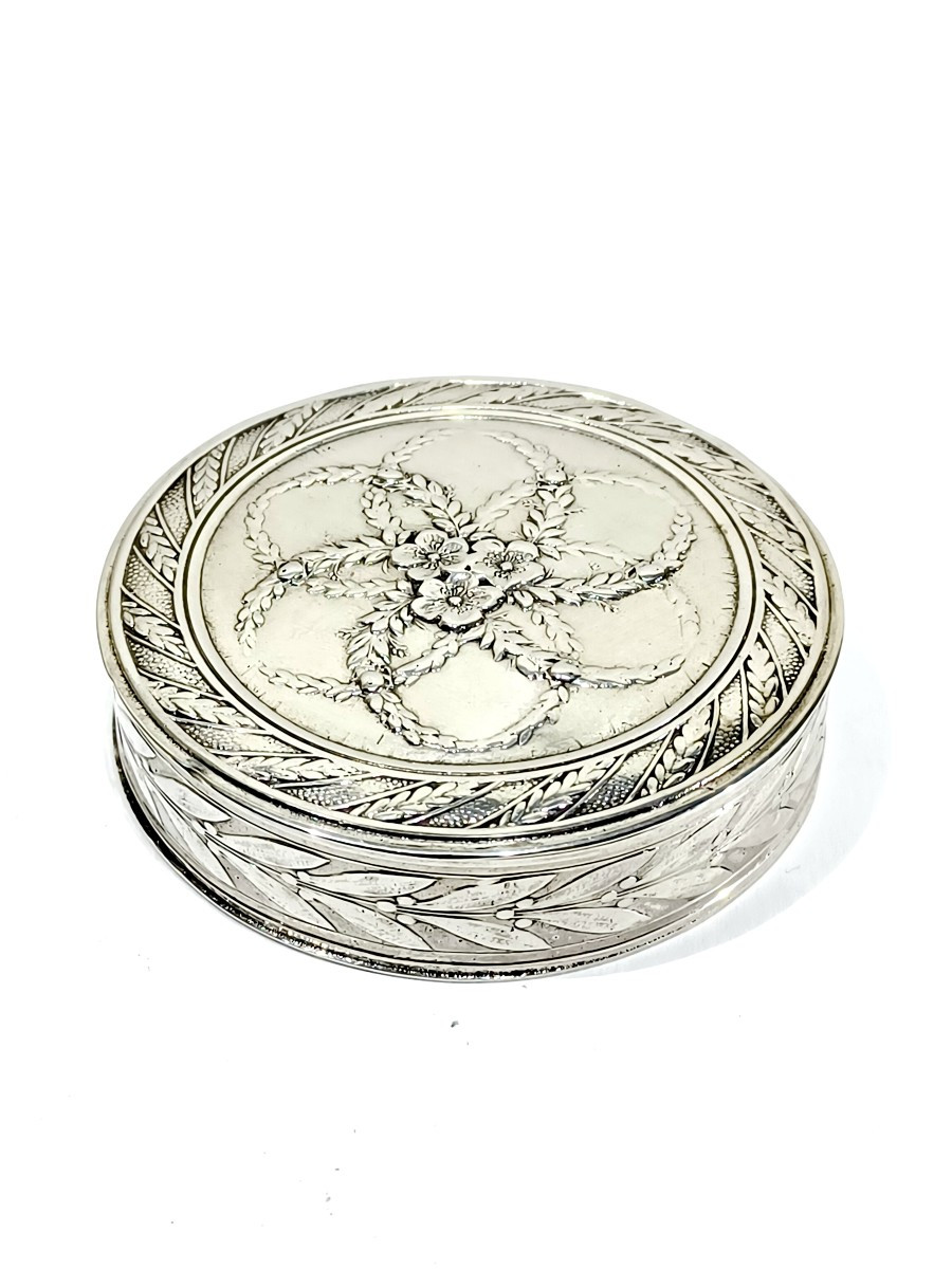 Henin Et Cie - Silver Pill Box